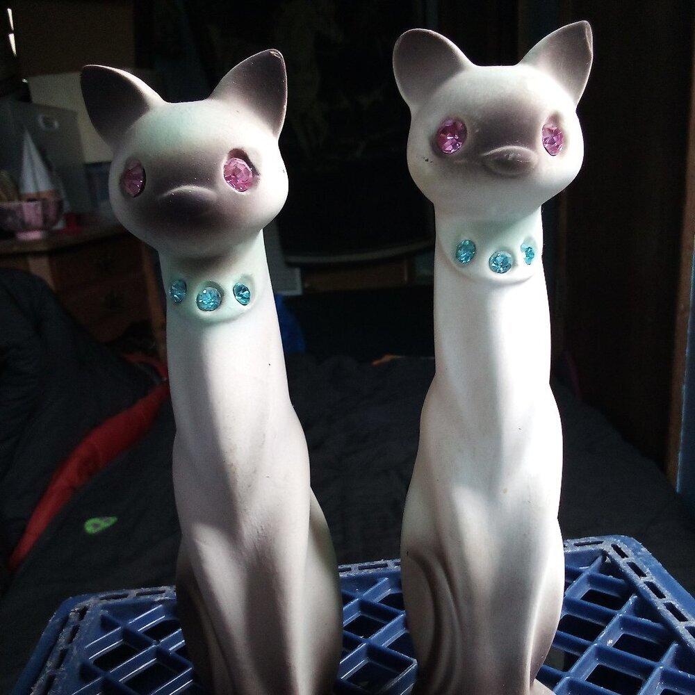 Vintage Napco Siamese Cats Ceramic Porcelain Figurines Pair